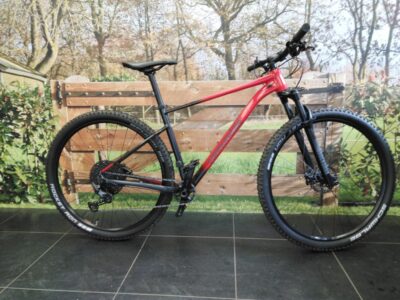 Cannondale Trail 3 Zwart/rood 47cm L 2022